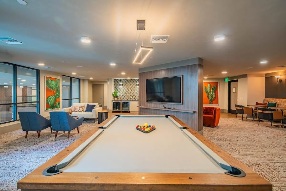 Posh 2Br Kierland Commons, Tpc Golf, Pool, Gym, W-D Appartement Scottsdale