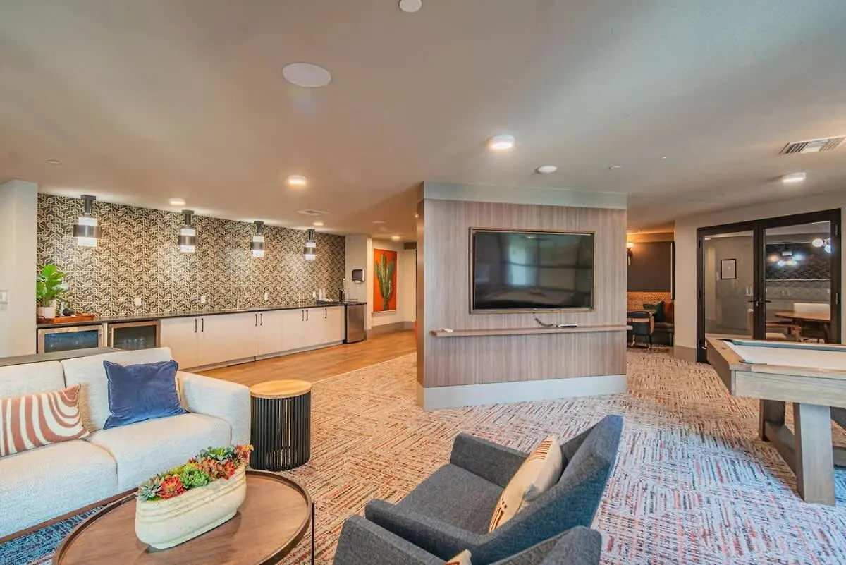Posh 2Br Kierland Commons, Tpc Golf, Pool, Gym, W-D Appartement Scottsdale Verenigde Staten