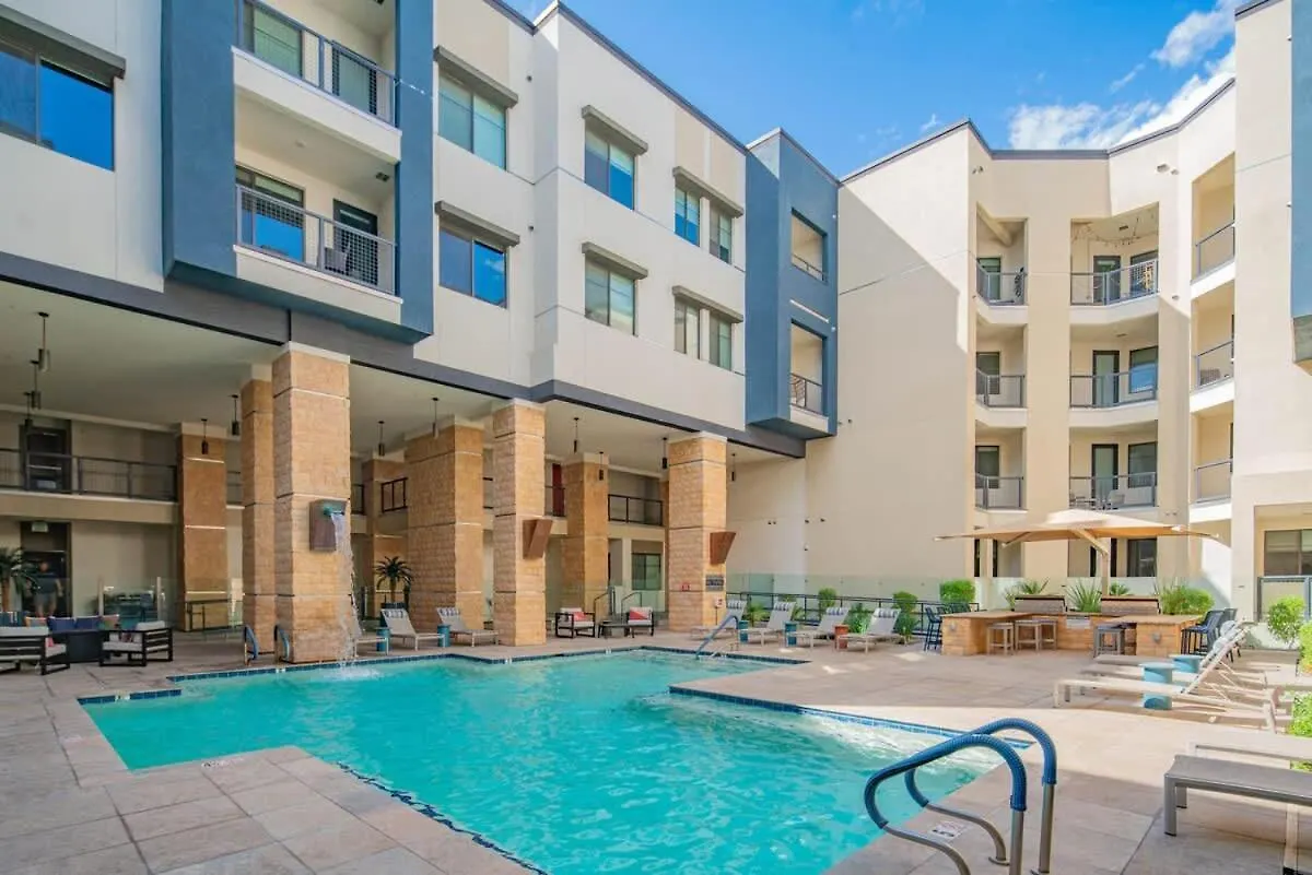 Posh 2Br Kierland Commons, Tpc Golf, Pool, Gym, W-D Appartement Scottsdale Verenigde Staten