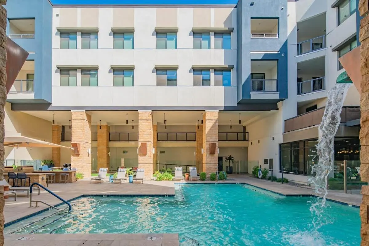 Posh 2Br Kierland Commons, Tpc Golf, Pool, Gym, W-D Appartement Scottsdale